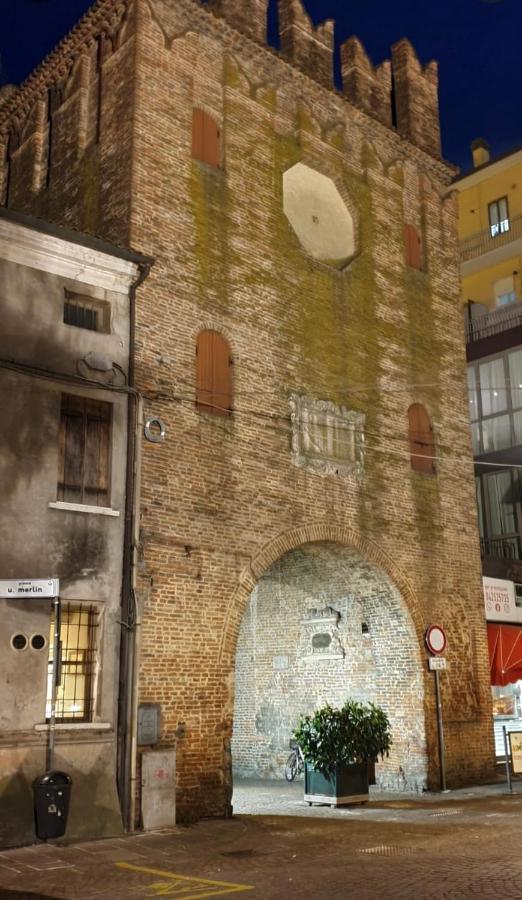 Suite 31 - Apartment Rovigo Exterior foto